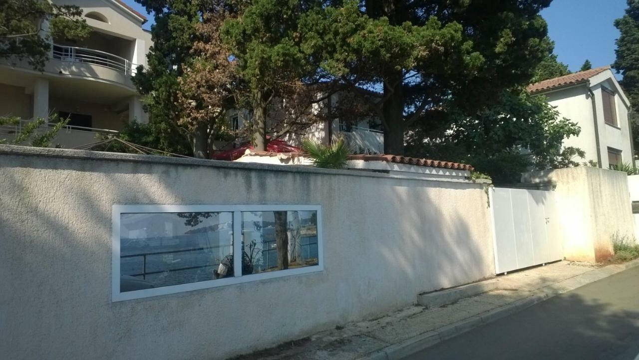 Mare Azzurro Apartment *